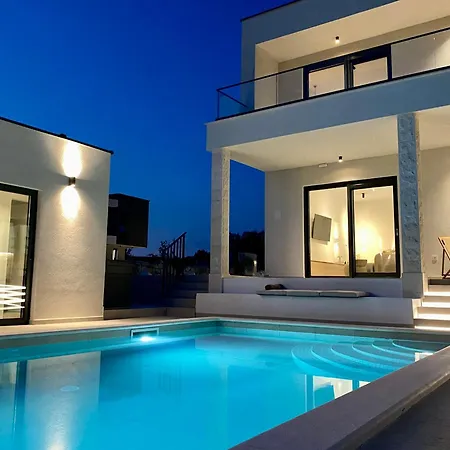 Ciovo Hills - Mit Pool & Meerblick Trogir